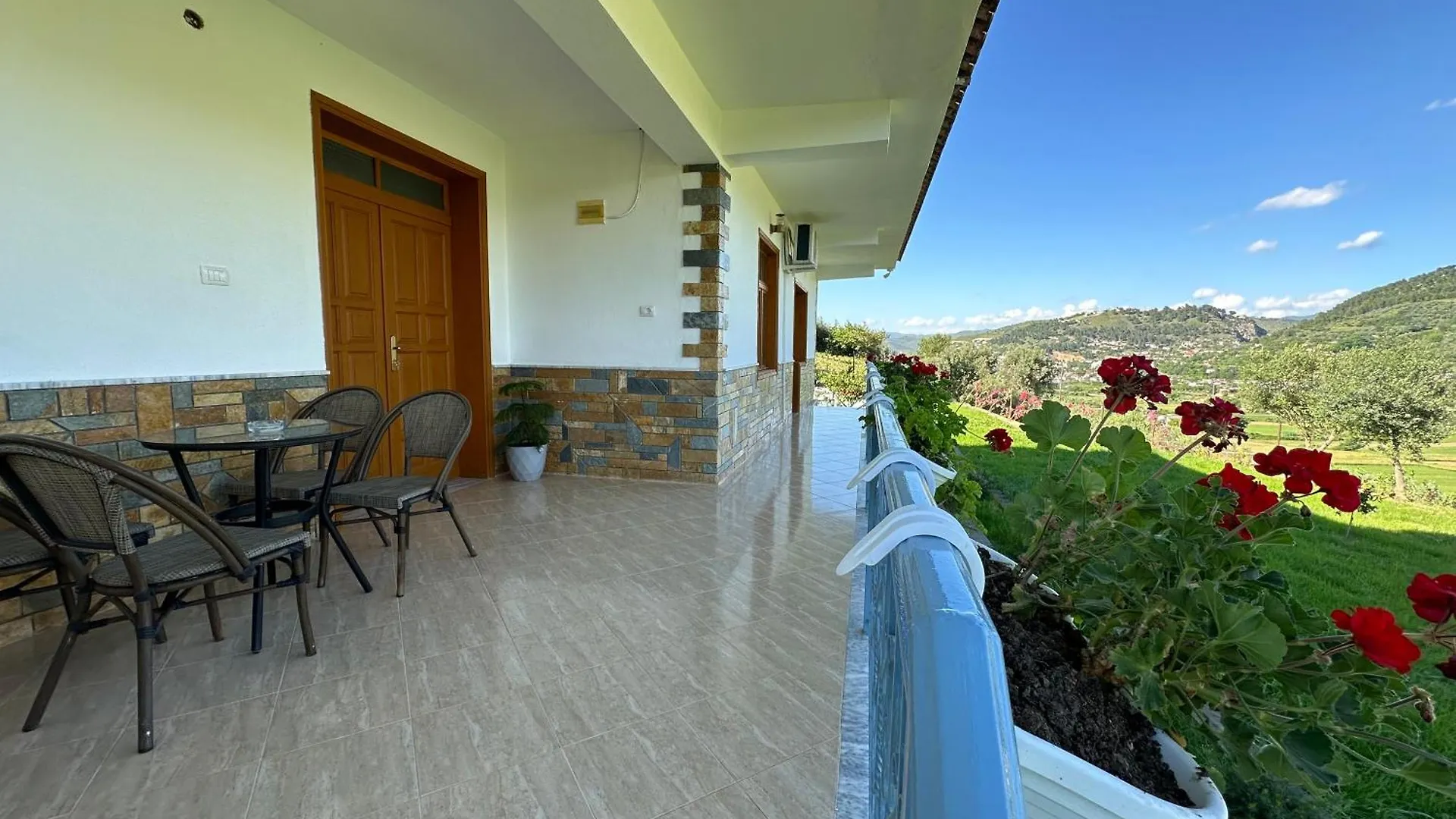 Vila Ardea 베라트 빌라