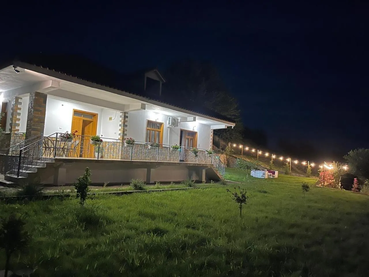 בראט Vila Ardea וילה