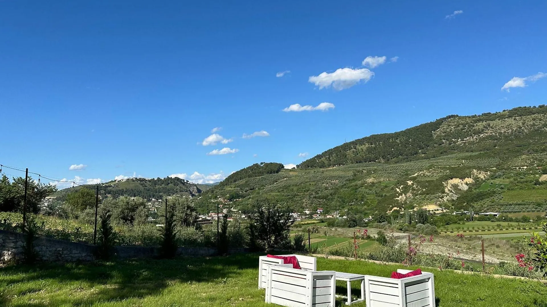 בראט Vila Ardea וילה
